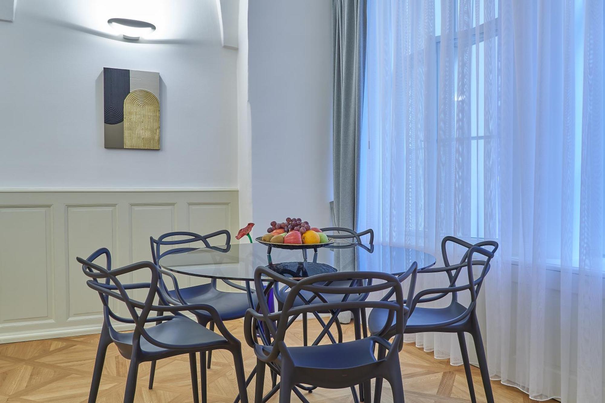Hotel U 3 Pstrosu Prague Luaran gambar